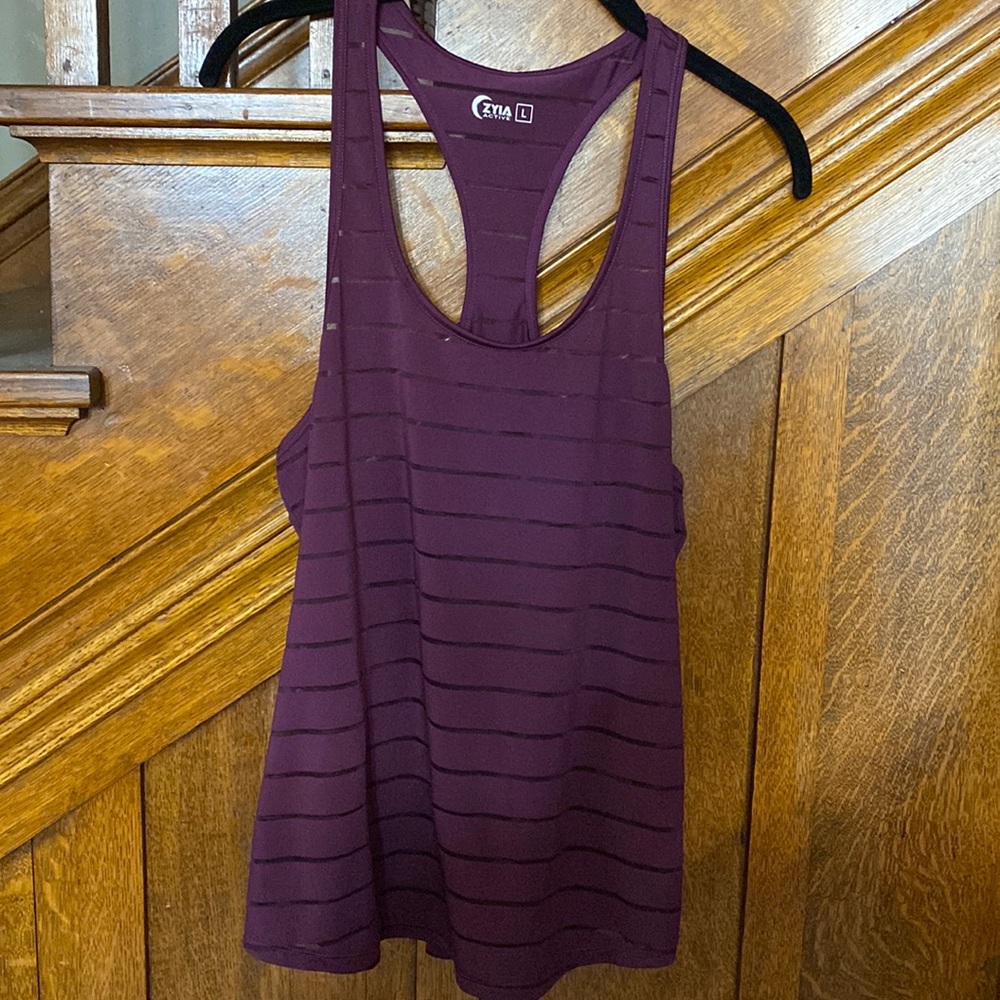 Zyia Active Wine Havana Tank. Large. Lightweight. EUC.